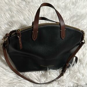 Vintage Dooney & Bourke Black/Brown, Leather bag w/ crossbody strap